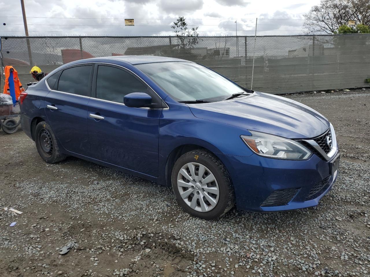 2018 NISSAN SENTRA S - Фото 4