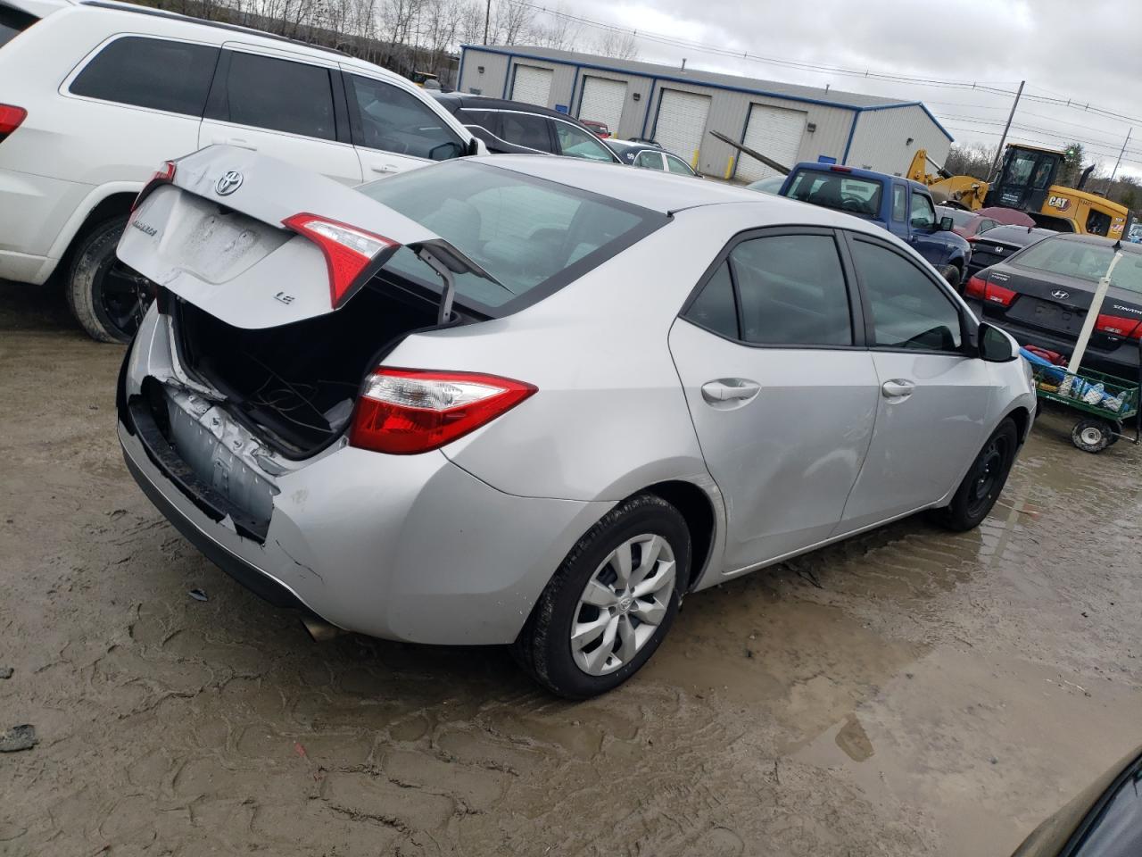 2015 TOYOTA COROLLA L - Фото 3