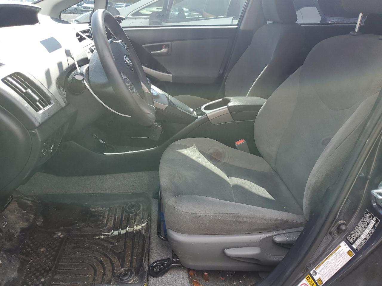2015 TOYOTA PRIUS - Фото 7