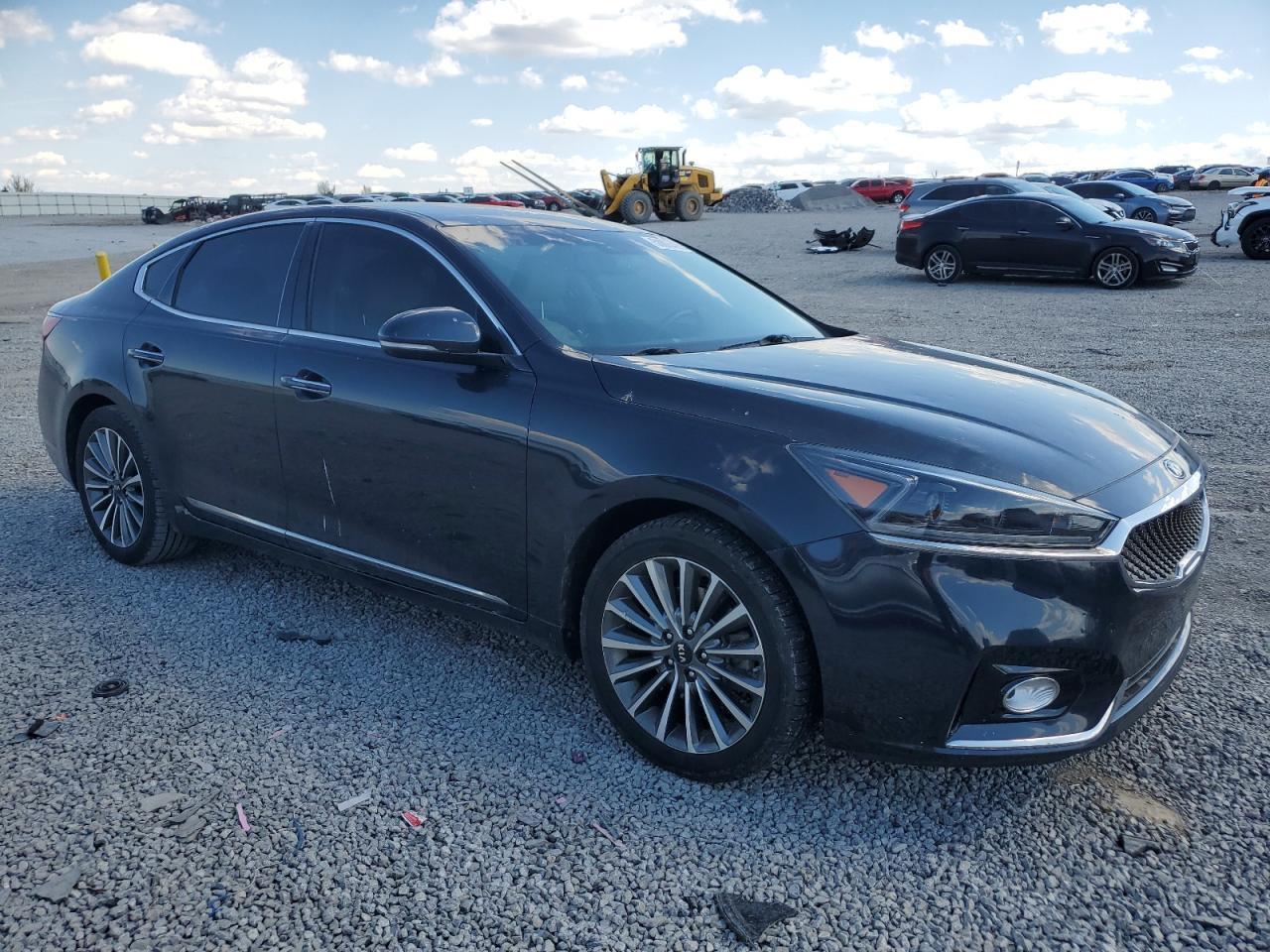 2017 KIA CADENZA PR - Image 4
