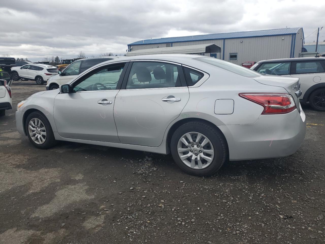 2013 NISSAN ALTIMA 2.5 - Фото 2