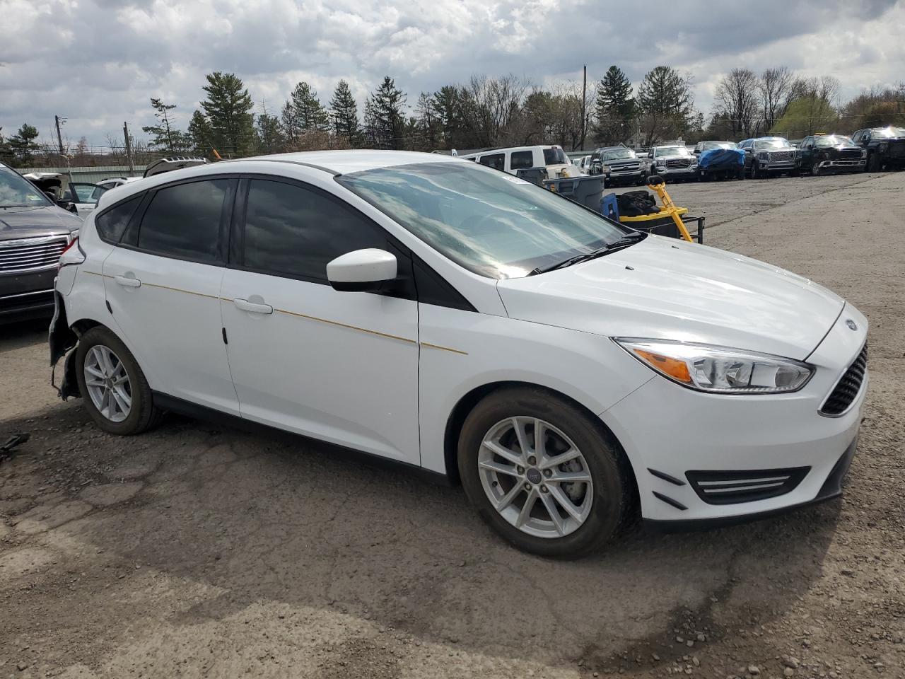 2018 FORD FOCUS SE - Image 4