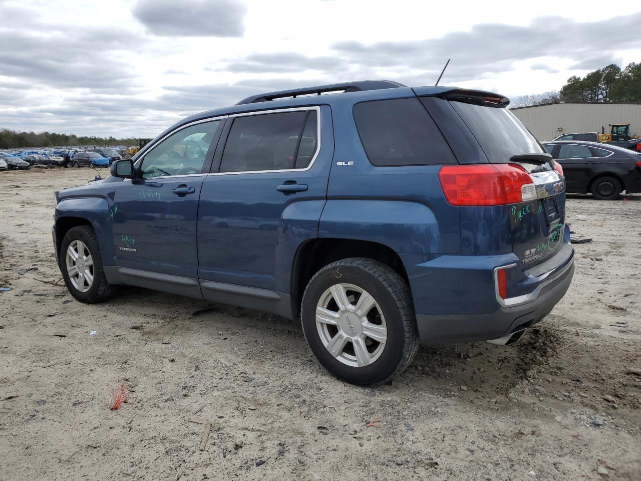 2016 GMC TERRAIN SL - Image 2