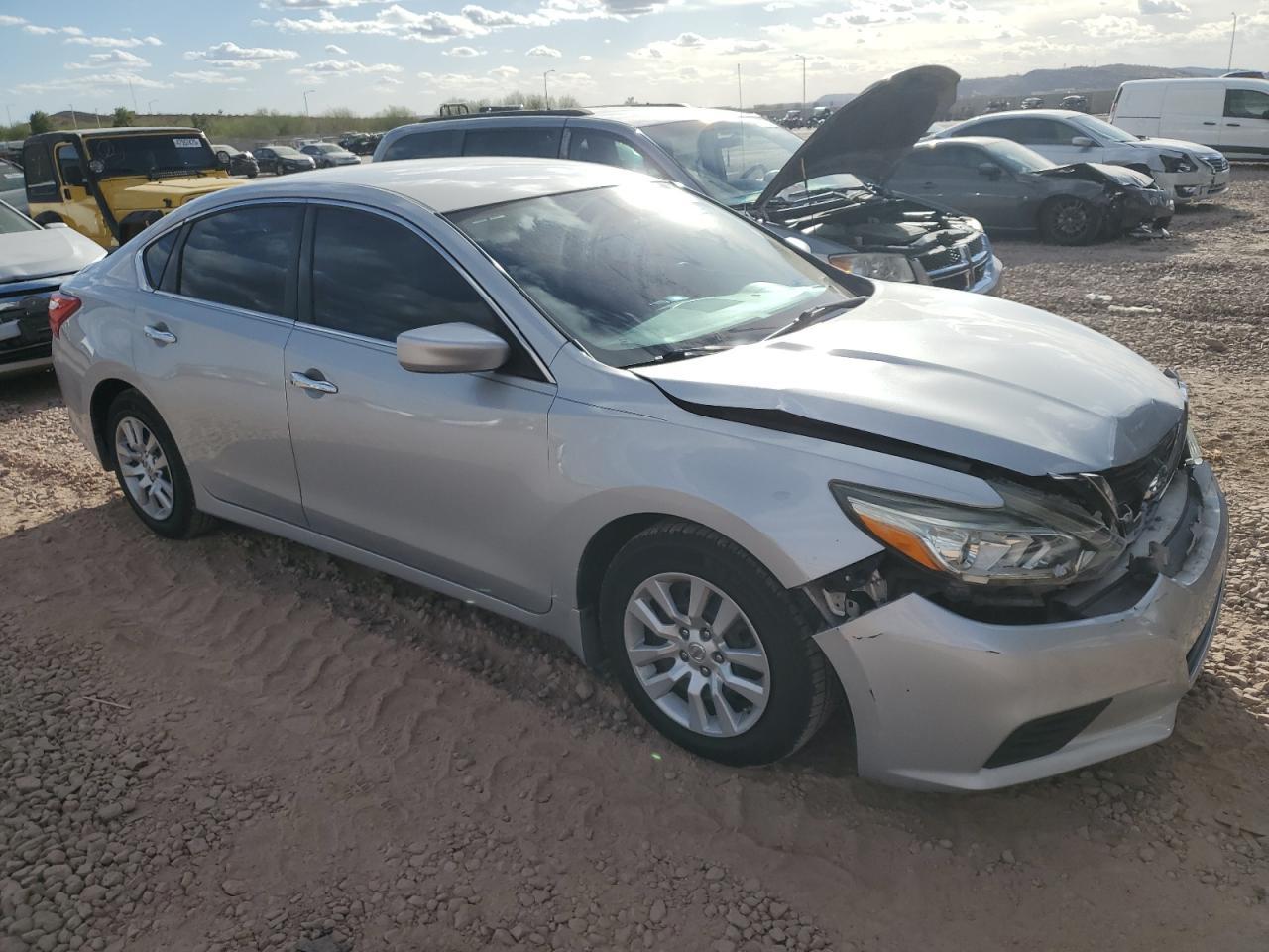 2016 NISSAN ALTIMA 2.5 - Фото 4