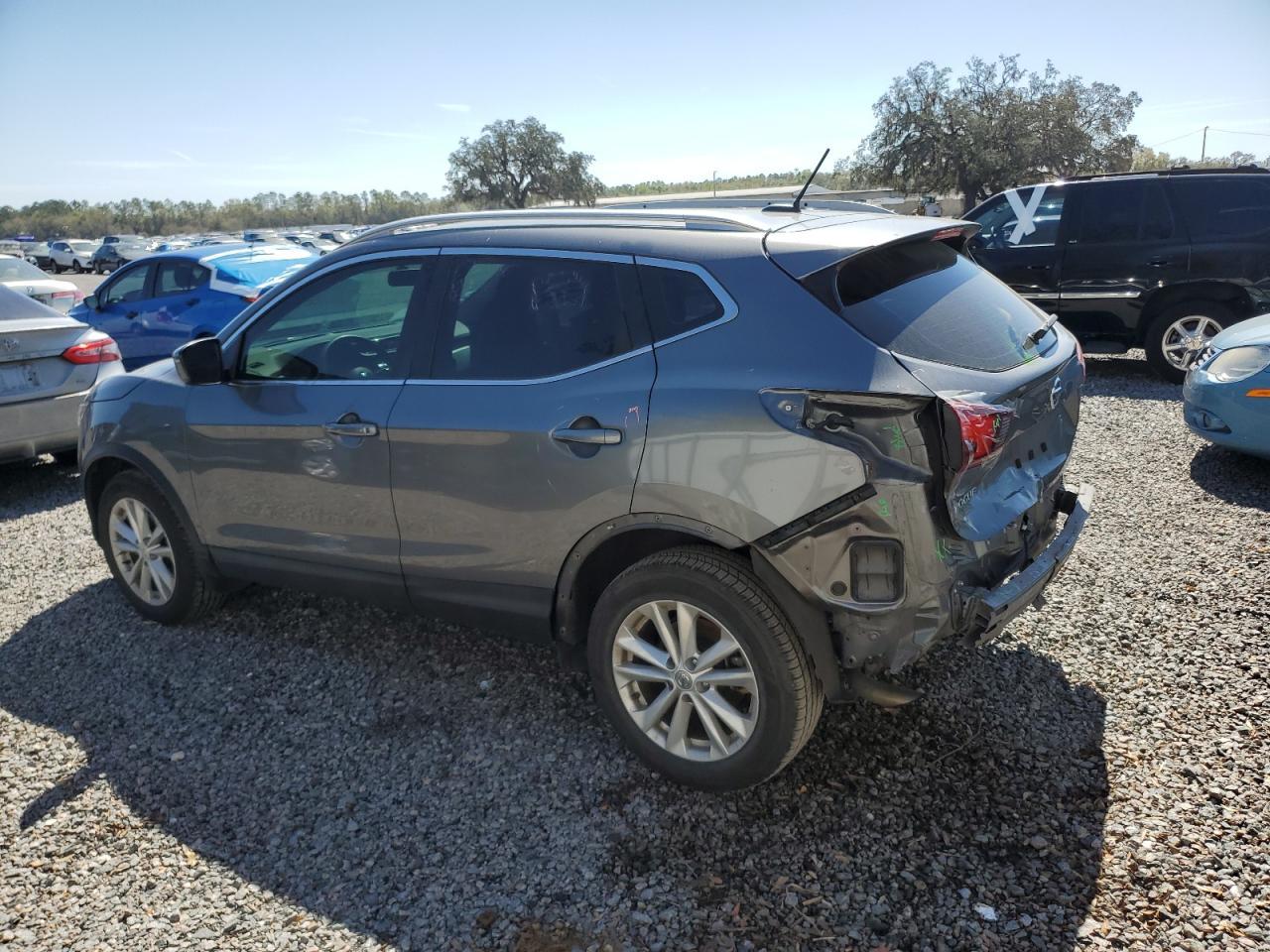2017 NISSAN ROGUE SPOR - Image 2