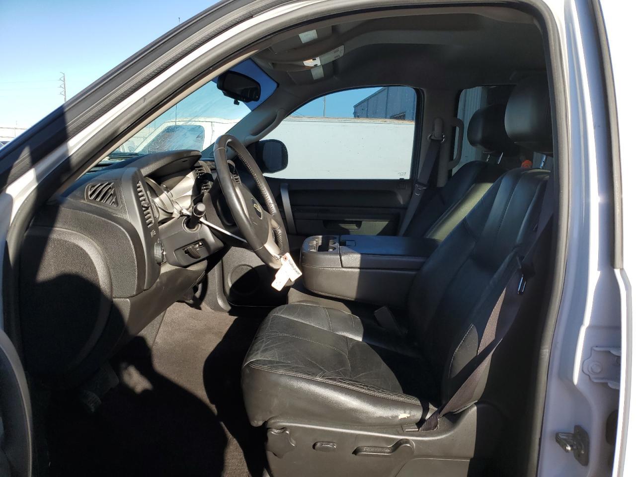 2012 CHEVROLET SILVERADO - Фото 7