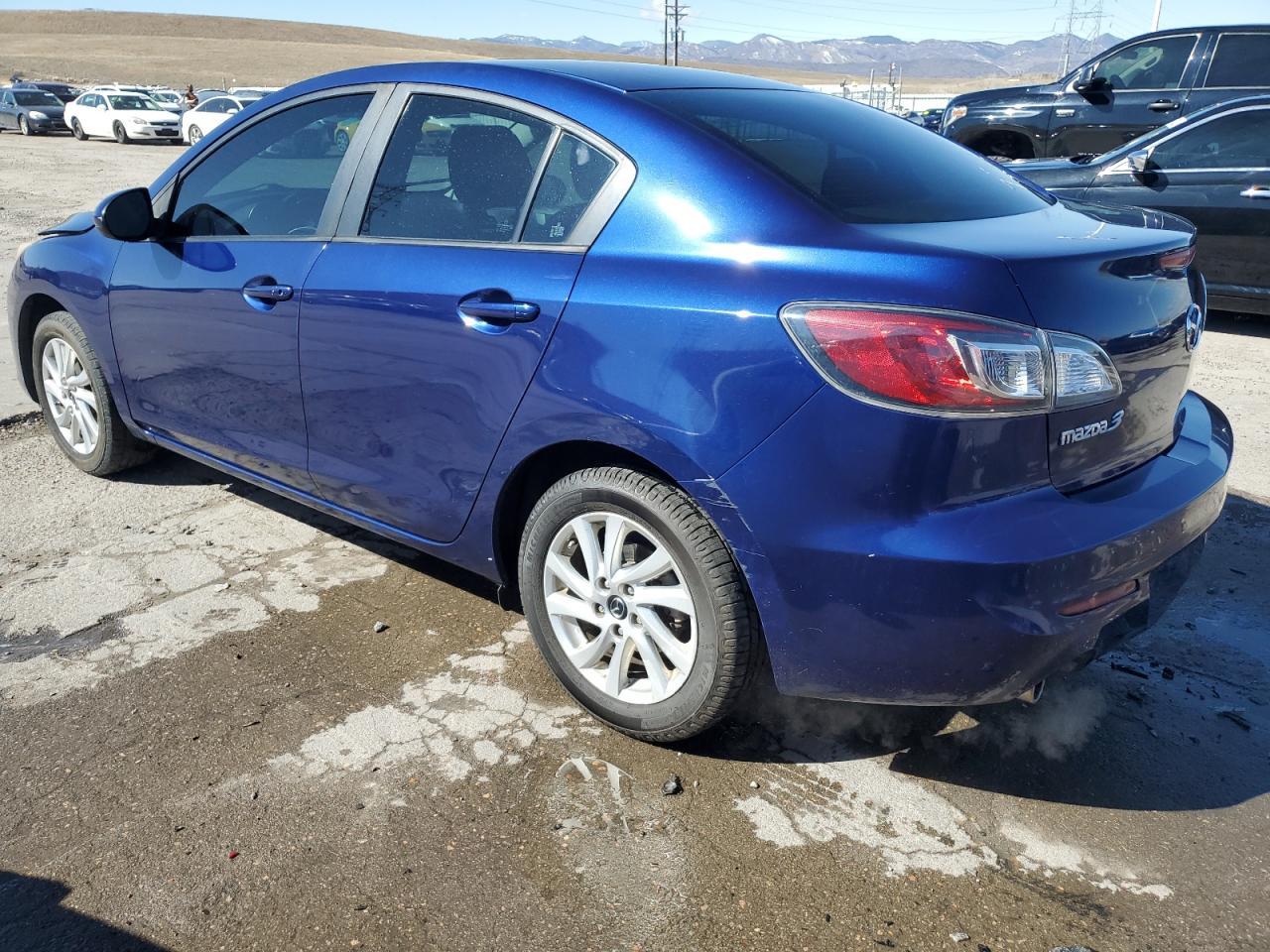 2013 MAZDA 3 I - Фото 2