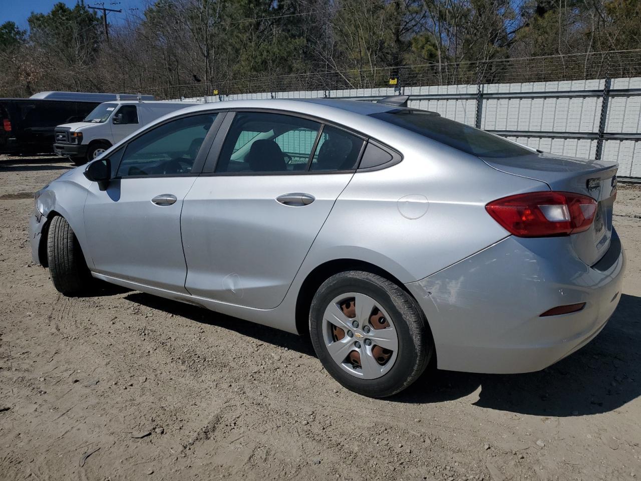 2016 CHEVROLET CRUZE LS - Image 2