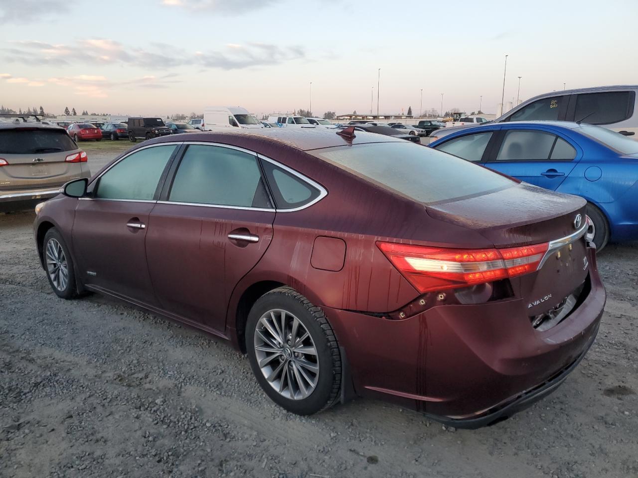 2016 TOYOTA AVALON HYB - Image 2