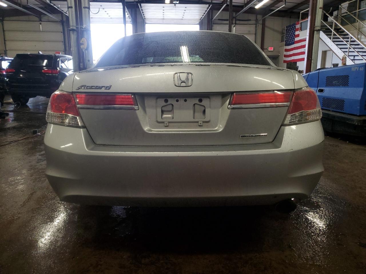 2012 HONDA ACCORD SE - Фото 6