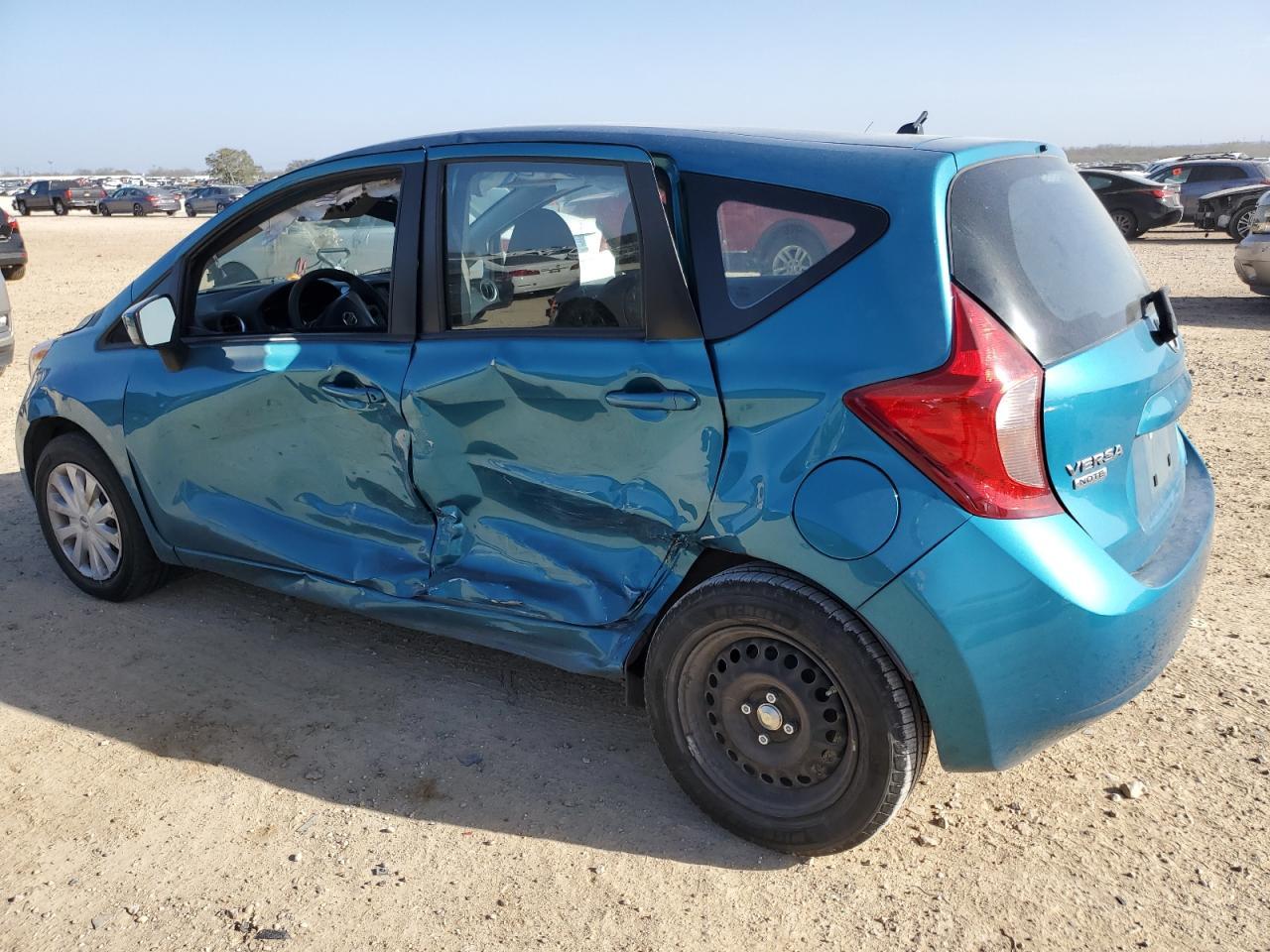 2016 NISSAN VERSA NOTE - Фото 2