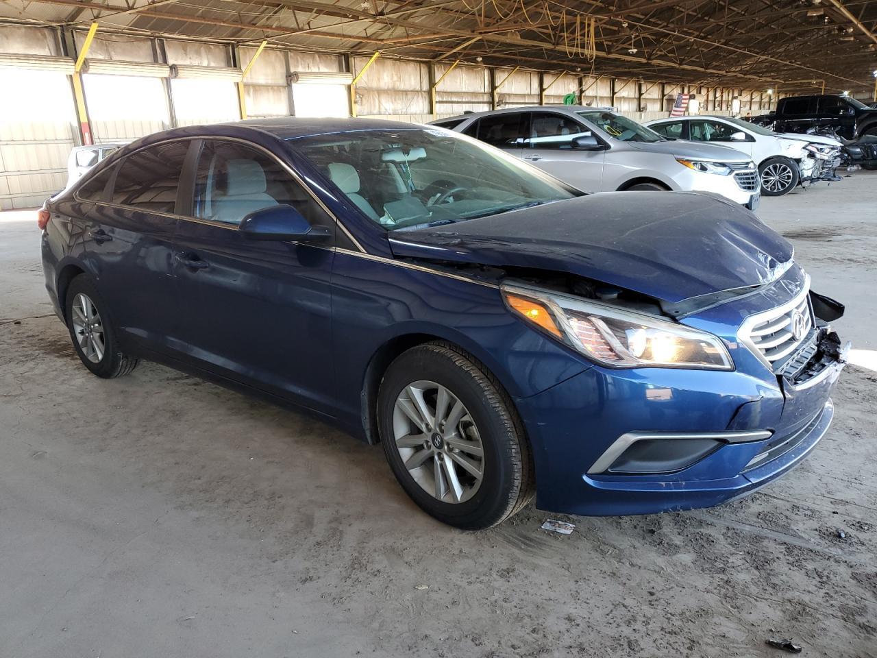 2017 HYUNDAI SONATA SE - Фото 4