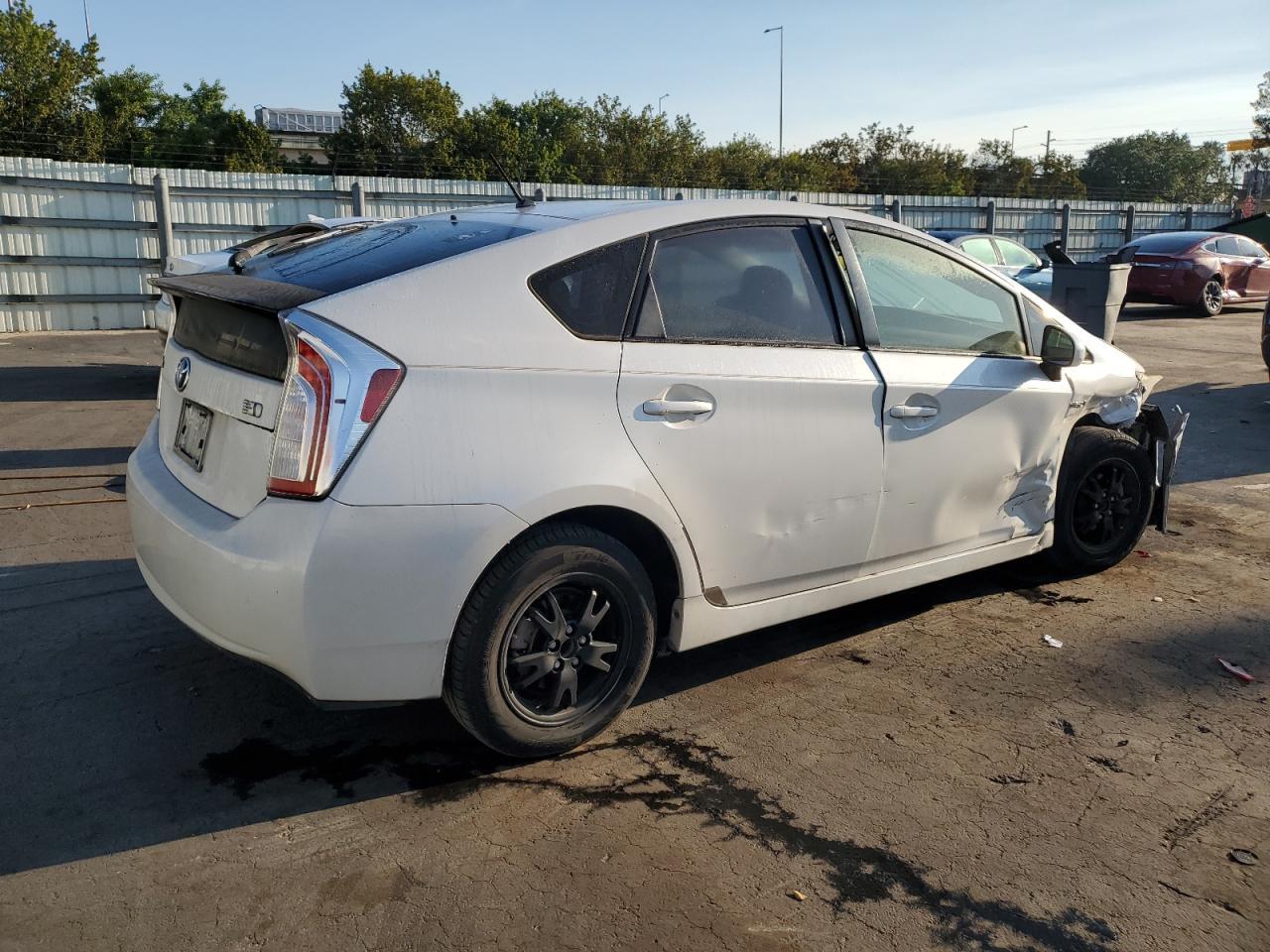 2013 TOYOTA PRIUS - Фото 3