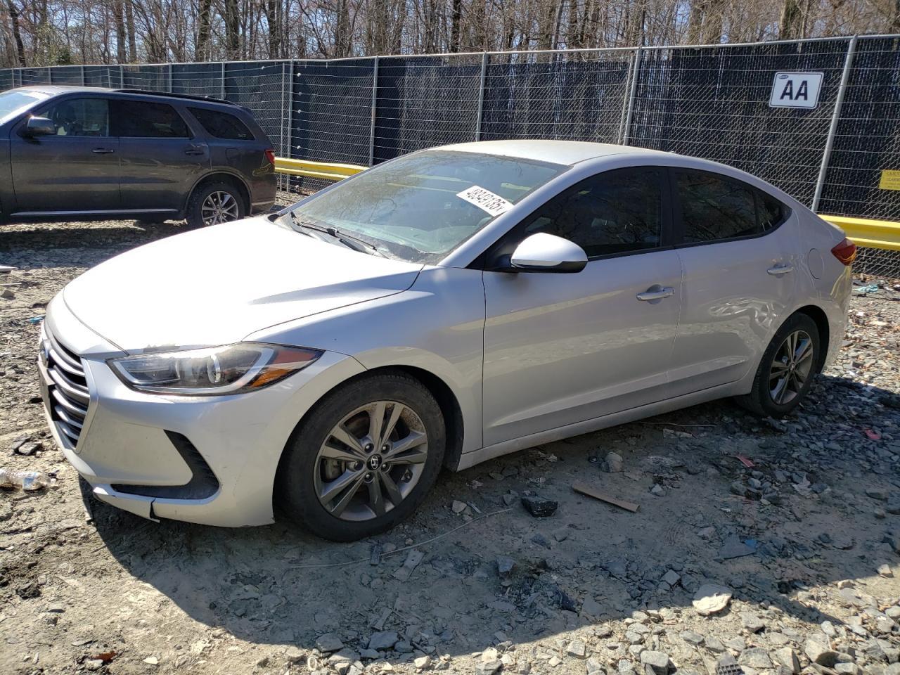 2018 HYUNDAI ELANTRA SE