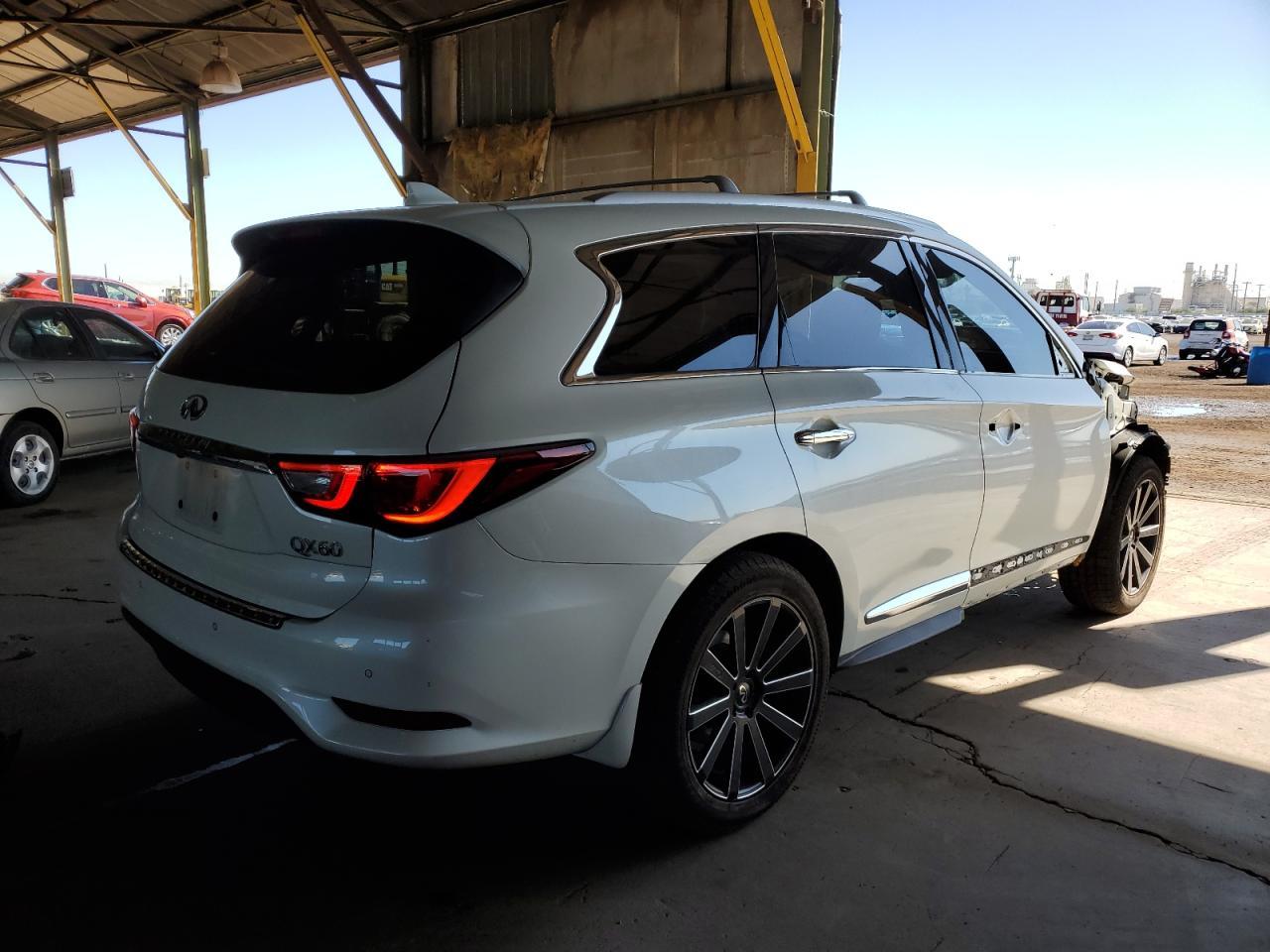 2017 INFINITI QX60 - Image 3