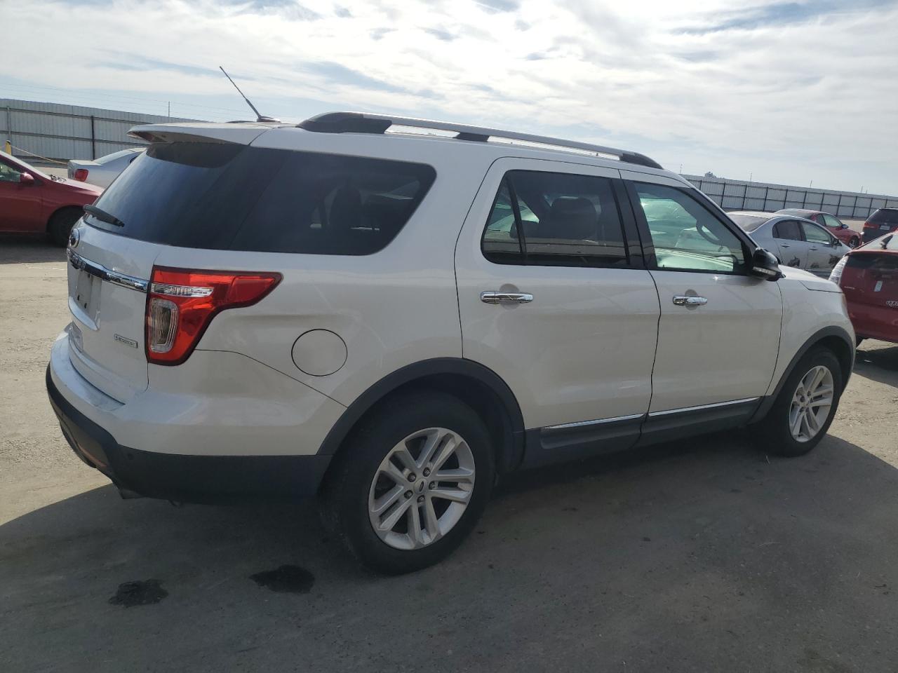 2013 FORD EXPLORER X - Фото 3
