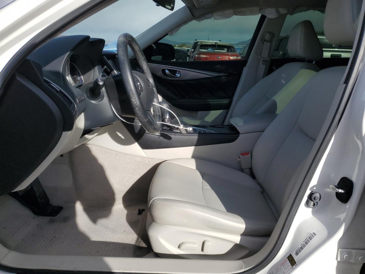2015 INFINITI Q50 BASE - Image 7