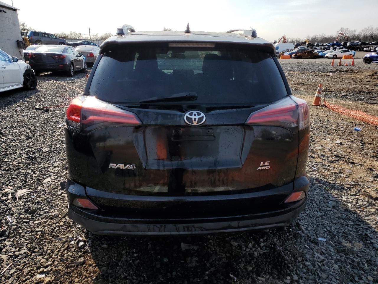 2016 TOYOTA RAV4 LE - Image 6