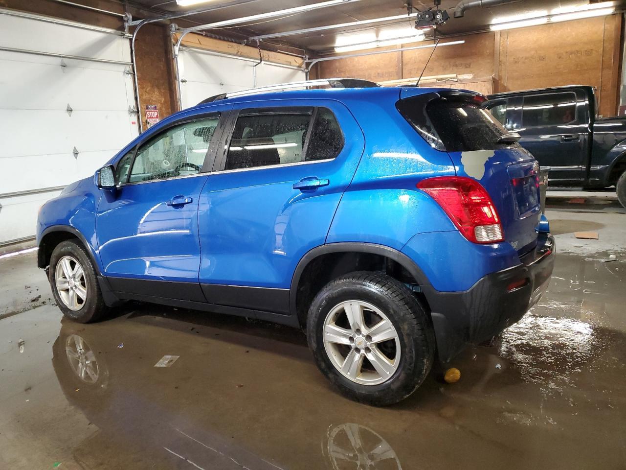 2015 CHEVROLET TRAX 1LT - Image 2