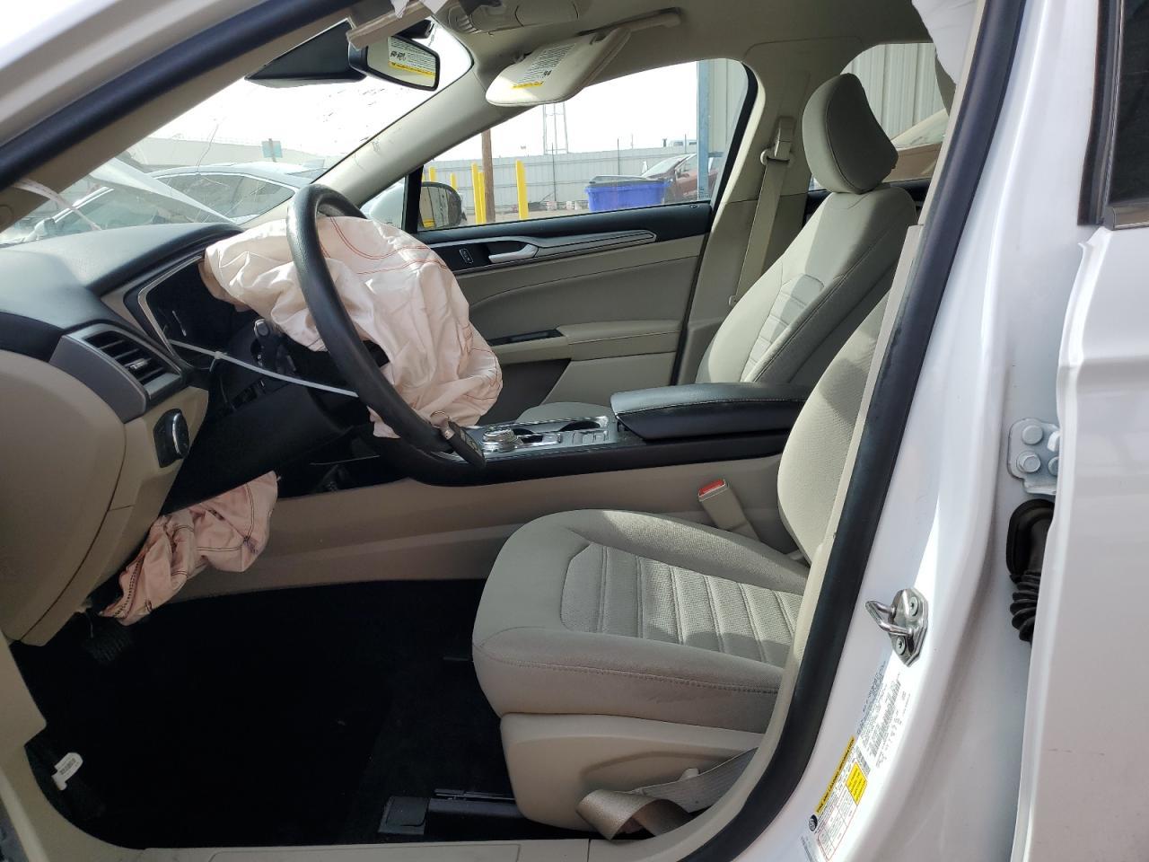 2020 FORD FUSION SE - Image 7