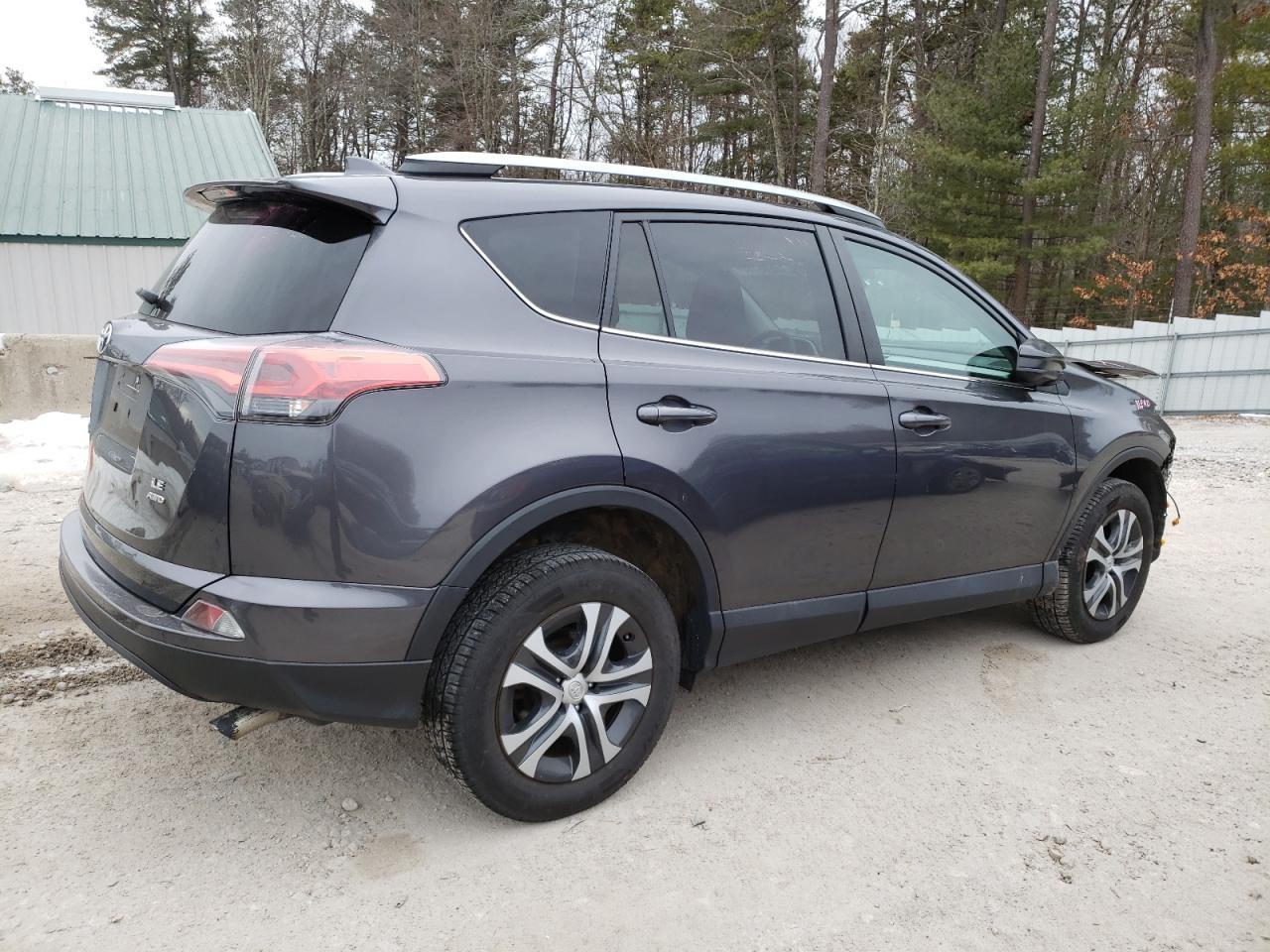 2018 TOYOTA RAV4 LE - Image 3