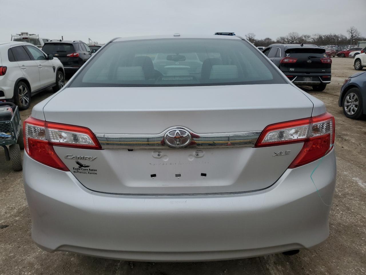 2014 TOYOTA CAMRY L - Фото 6