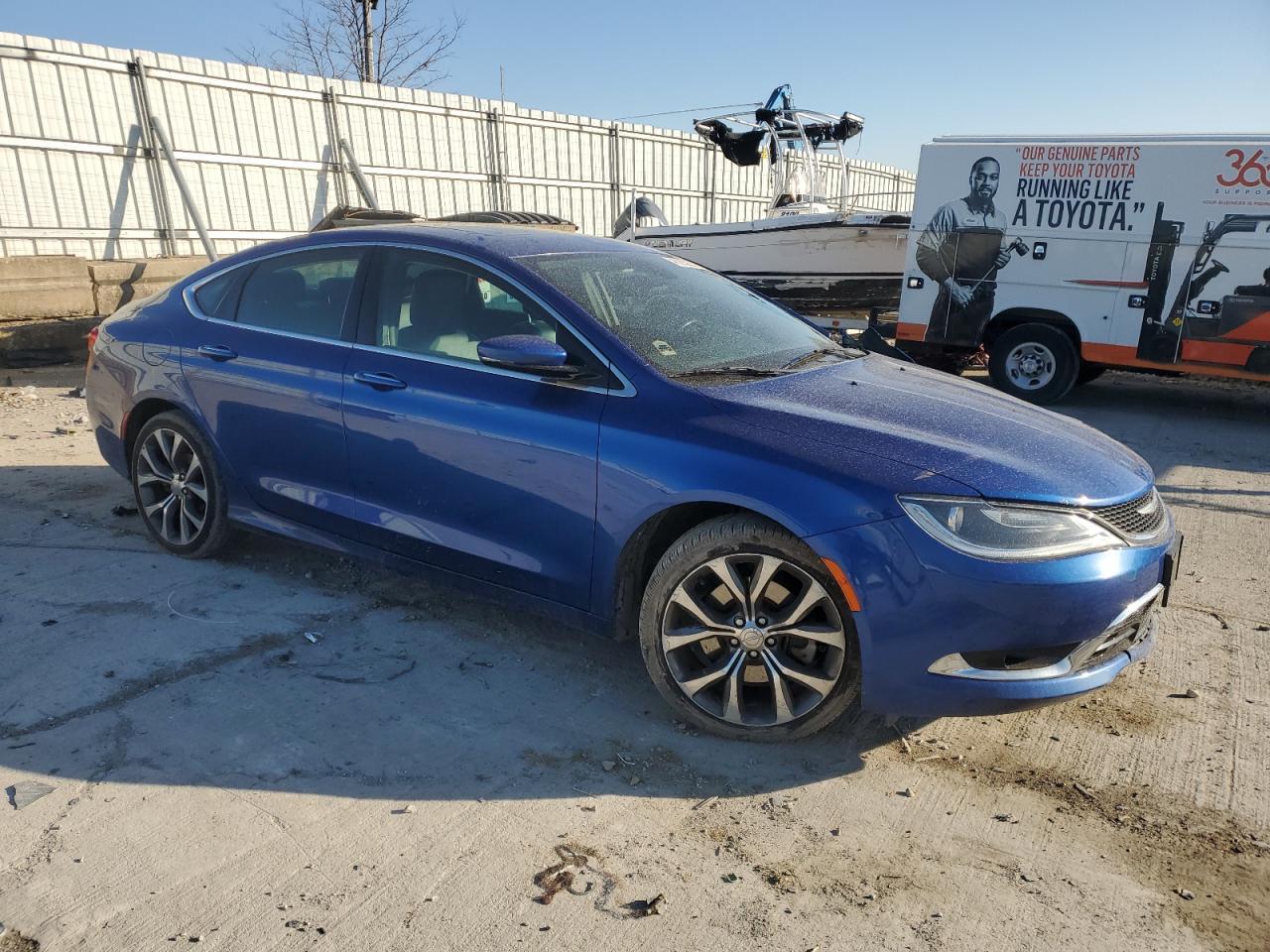 2015 CHRYSLER 200 C - Image 4