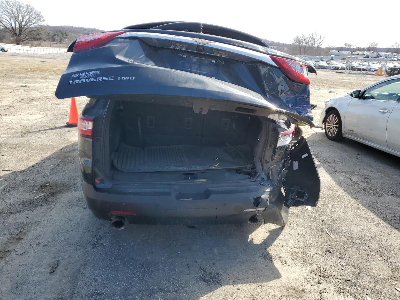 2021 CHEVROLET TRAVERSE L - Image 6