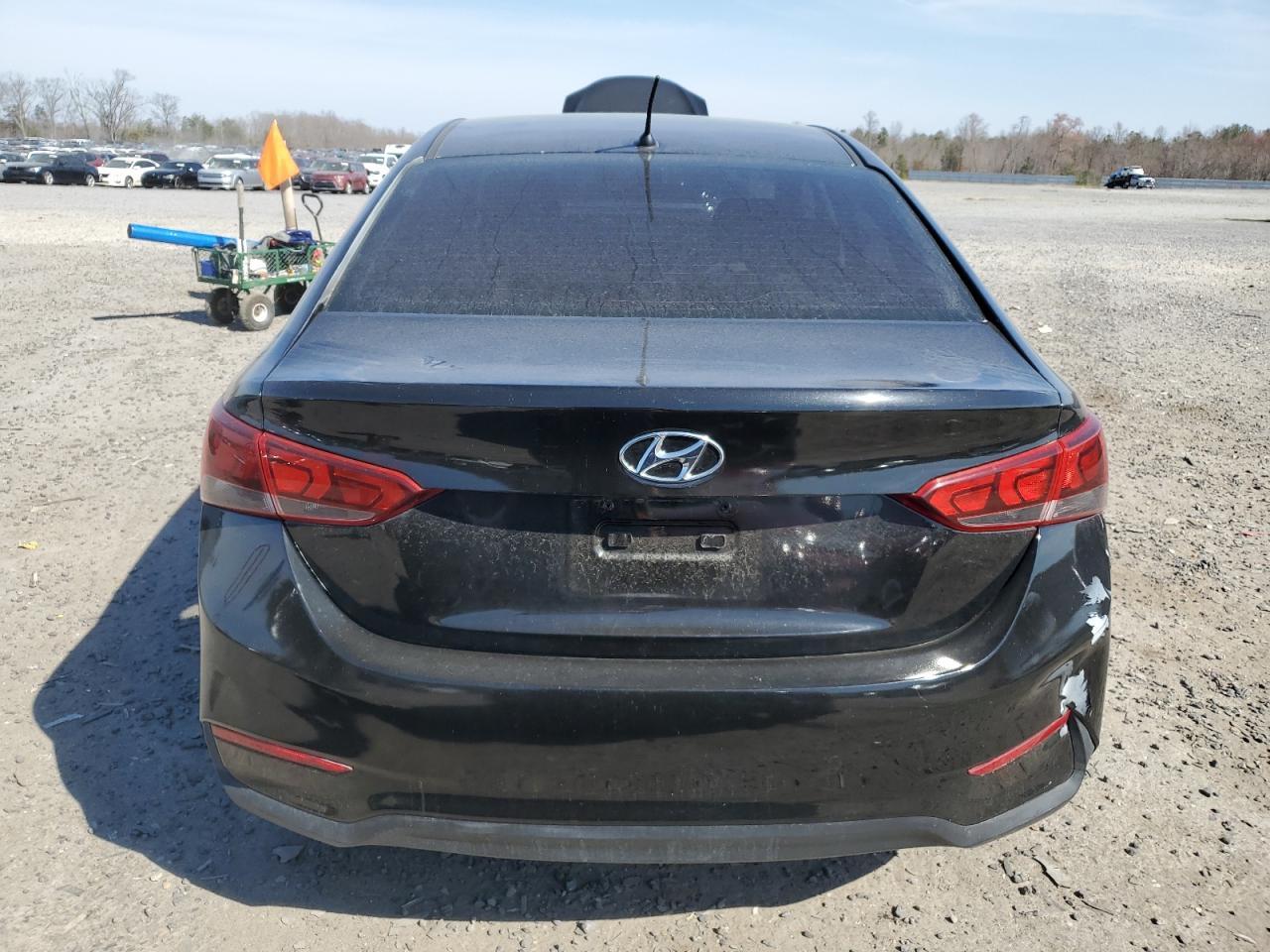 2019 HYUNDAI ACCENT SE - Фото 6