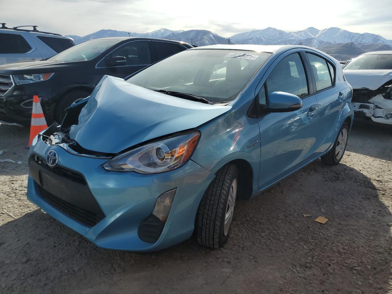 2016 TOYOTA PRIUS C