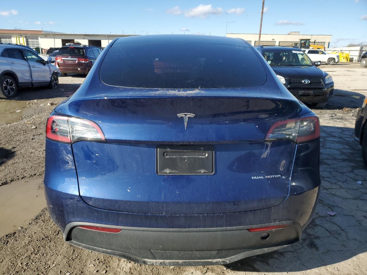 2024 TESLA MODEL Y - Image 6