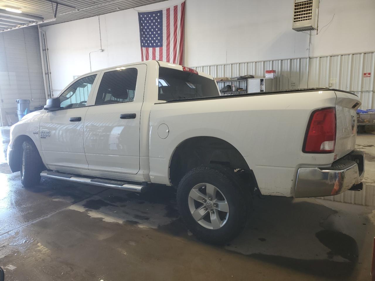 2020 RAM 1500 CLASS - Image 2