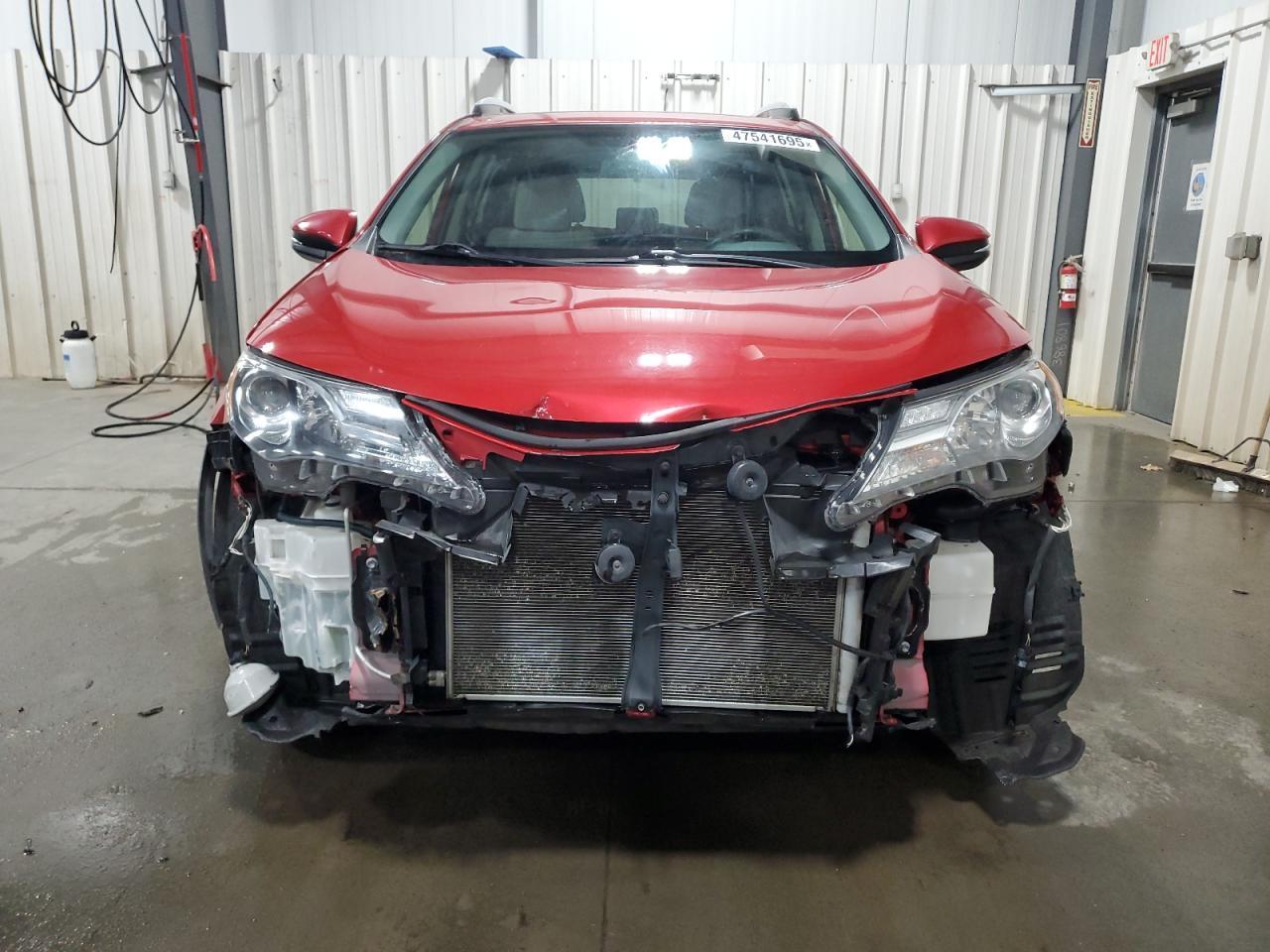 2015 TOYOTA RAV4 XLE - Фото 5
