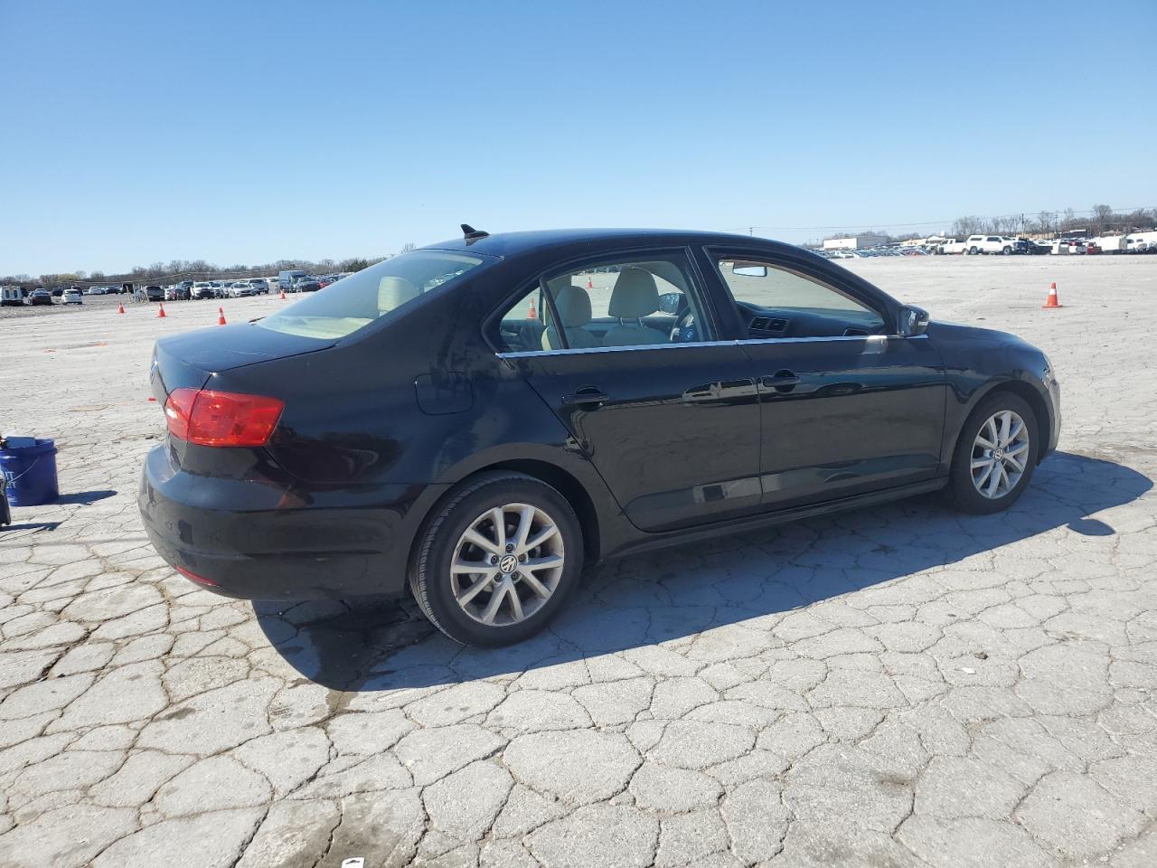 2014 VOLKSWAGEN JETTA SE - Фото 3