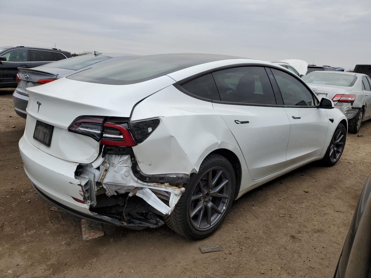 2023 TESLA MODEL 3 - Image 3