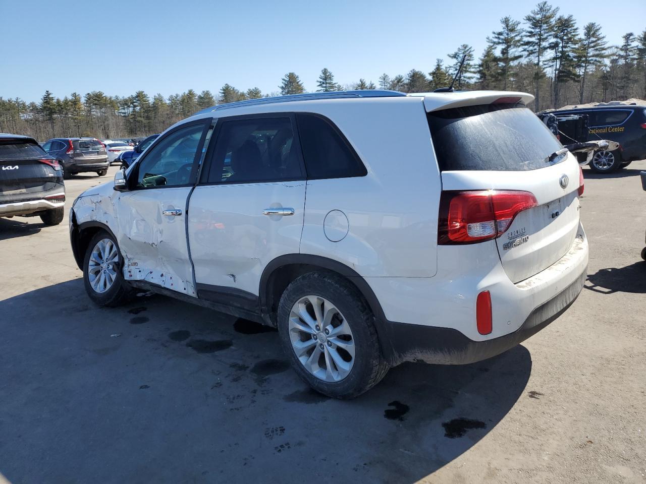 2015 KIA SORENTO EX - Image 2