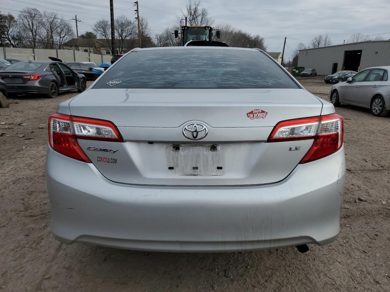 2014 TOYOTA CAMRY L - Image 6