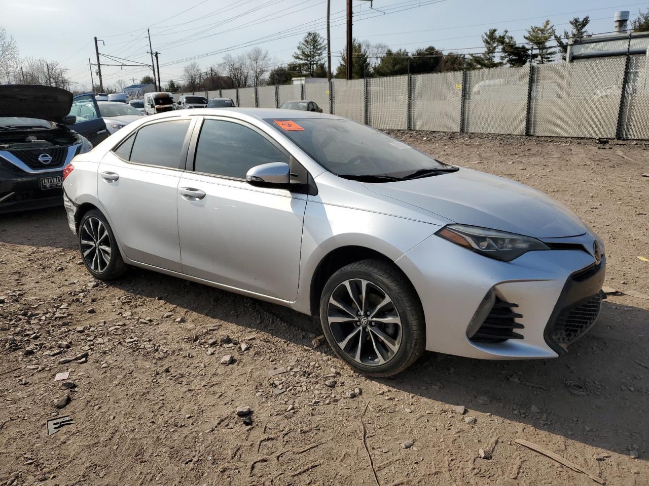 2018 TOYOTA COROLLA L - Image 4