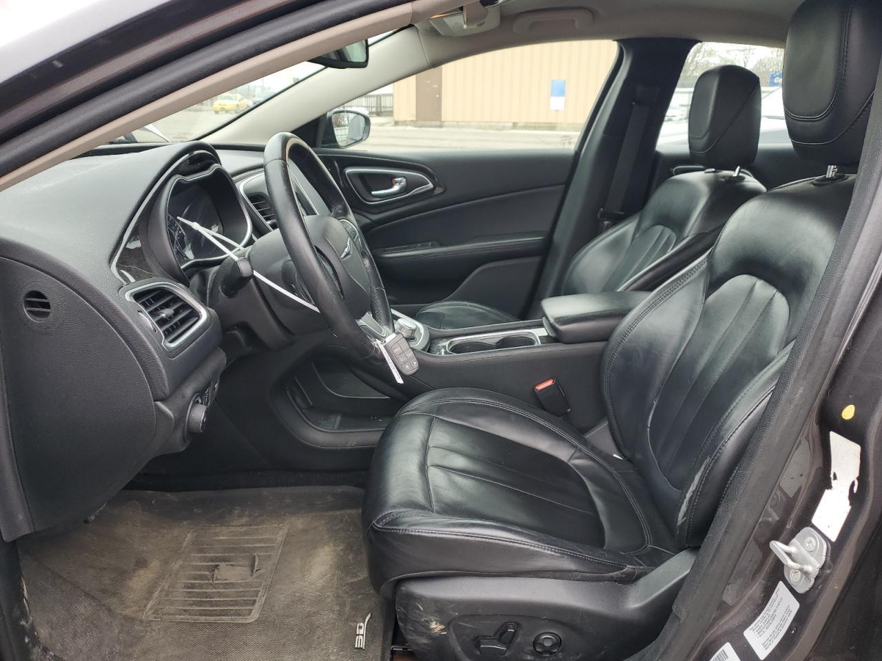 2015 CHRYSLER 200 C - Image 7
