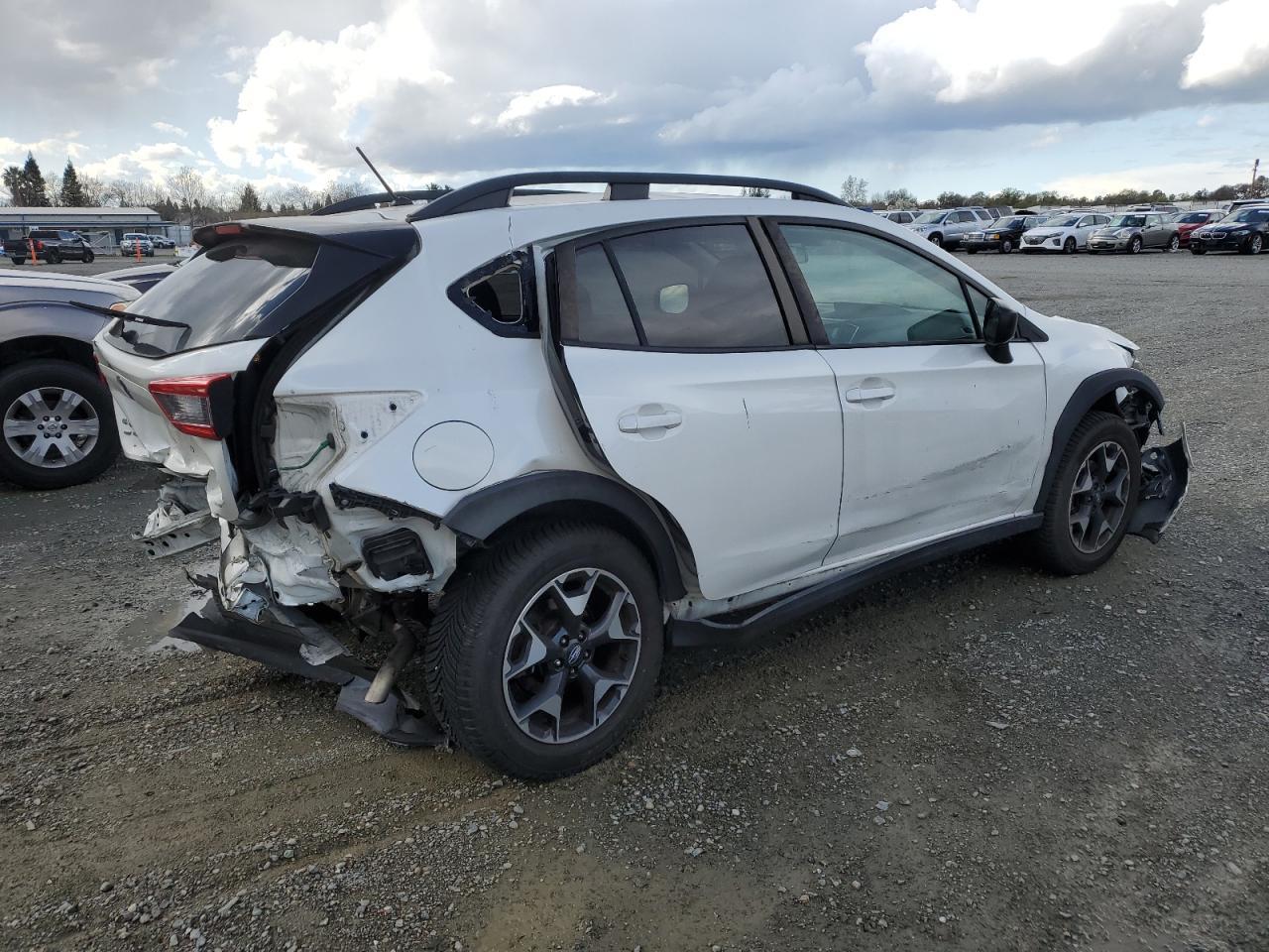 2020 SUBARU CROSSTREK - Фото 3