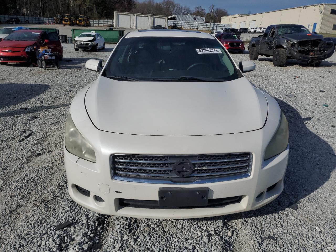 2011 NISSAN MAXIMA S - Image 5