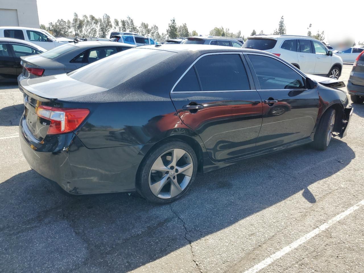 2012 TOYOTA CAMRY SE - Image 3