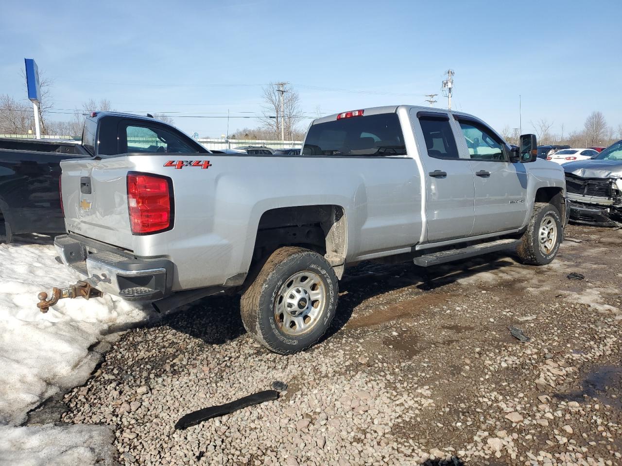 2019 CHEVROLET SILVERADO - Фото 3