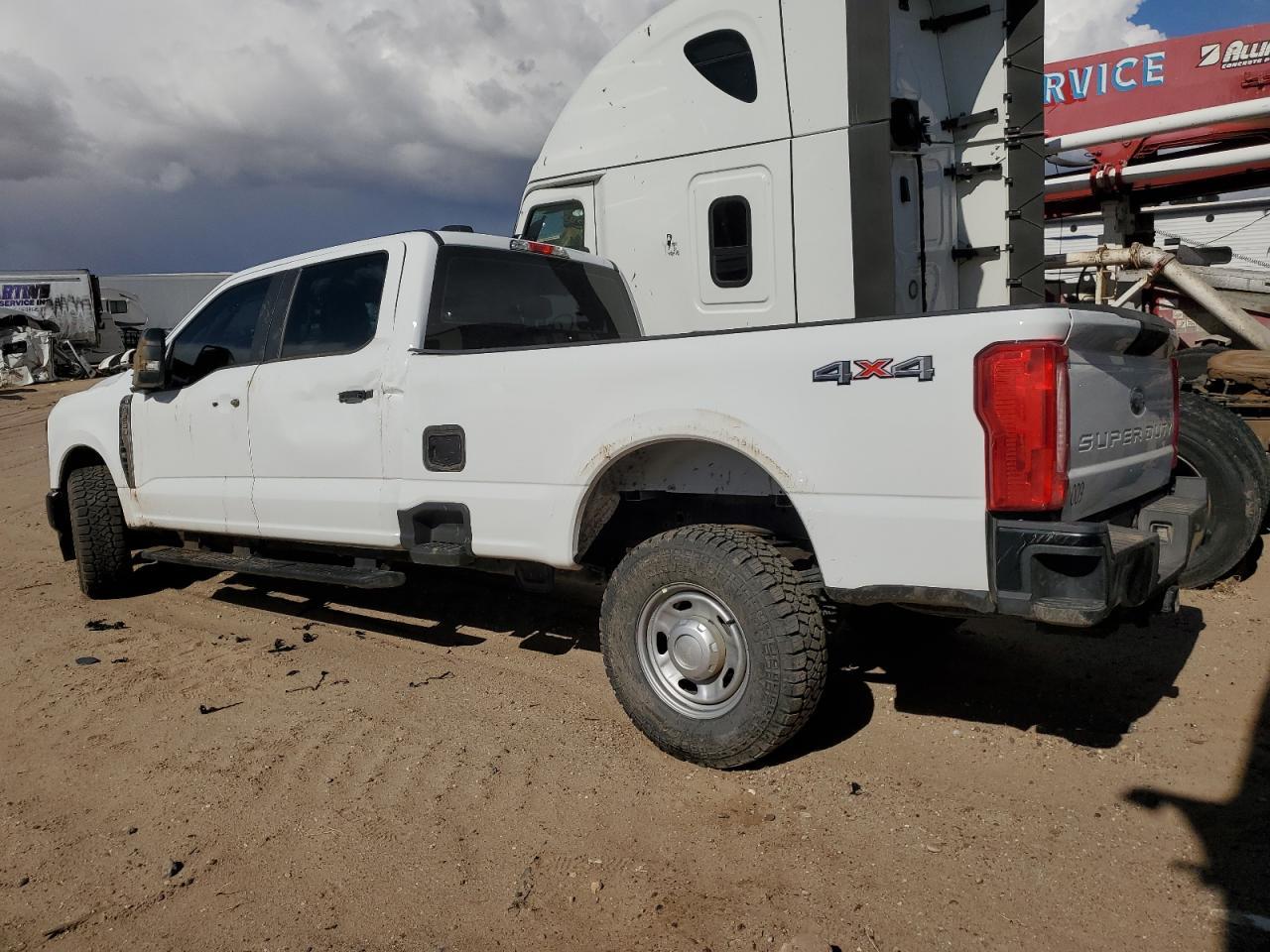 2024 FORD F250 SUPER - Image 2