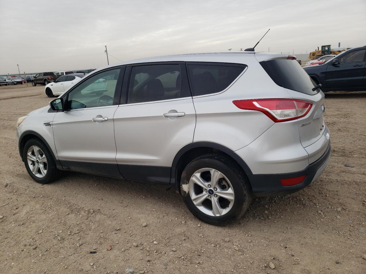 2015 FORD ESCAPE SE - Image 2