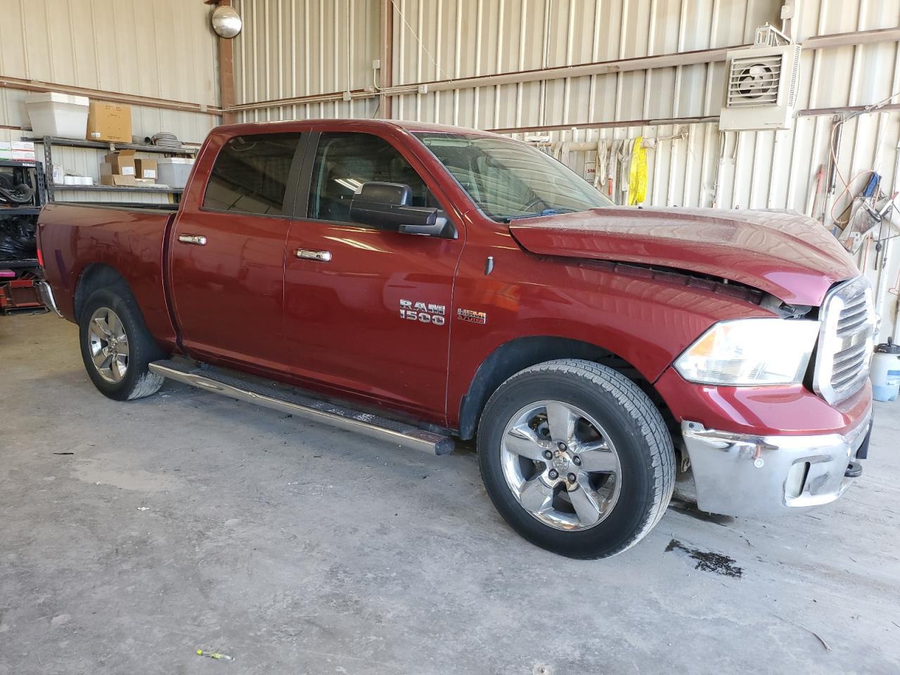 2015 RAM 1500 SLT - Image 4