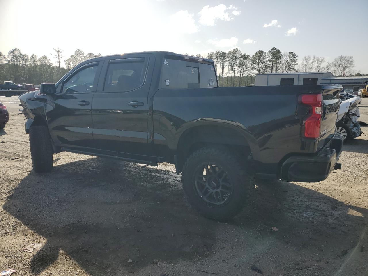 2019 CHEVROLET SILVERADO - Фото 2