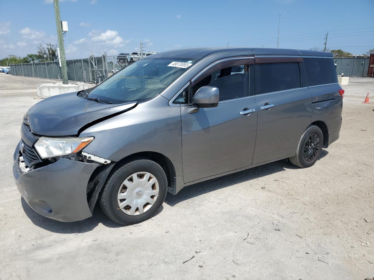 2014 NISSAN QUEST S