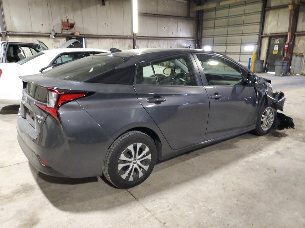 2019 TOYOTA PRIUS - Image 3