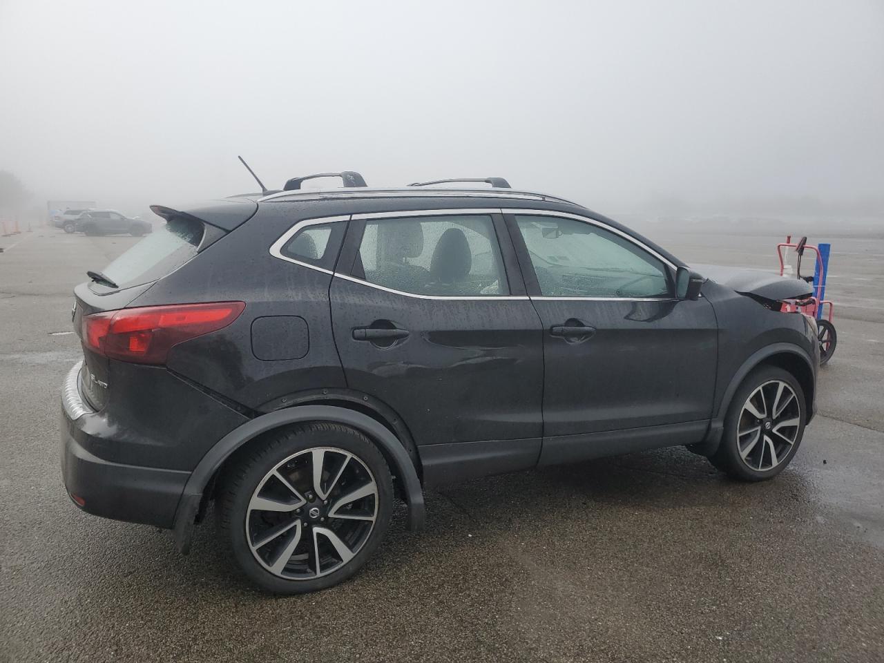 2017 NISSAN ROGUE SPOR - Image 3